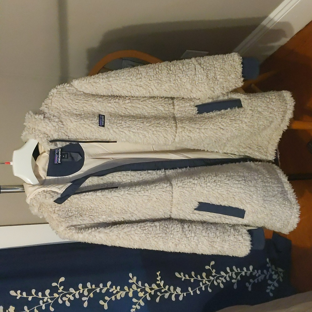 Patagonia Dusty Mesa Parka Natural M Fleece Teddy Outerwear Jacket